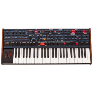 sequential oberheim ob-6 6-voice synthesizer keyboard